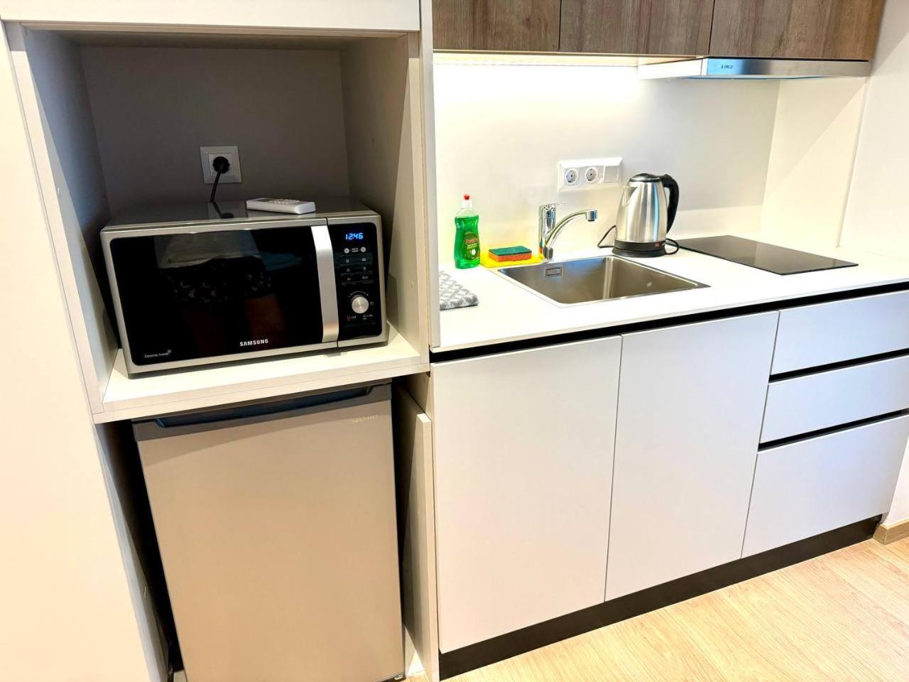 Apartment Small Ampelokipi