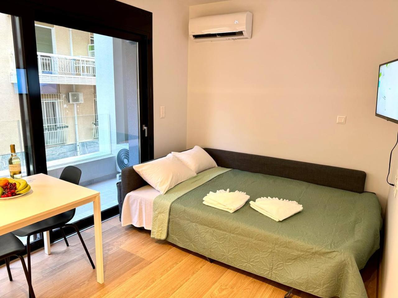 Apartment Small Ampelokipi *